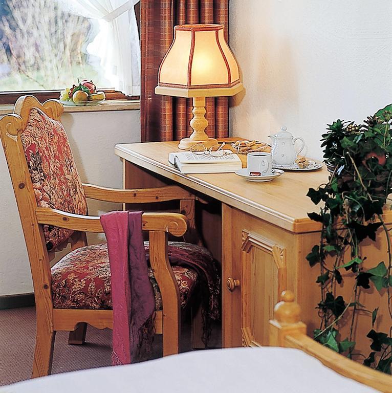 Landgasthof Zum Schwanen Hornberg Zimmer foto